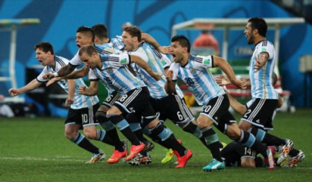 南美预选 11-13 08:00 阿根廷 VS 巴西 4 – 爱博123 | 足球，体育彩票，足球竞彩，比赛前瞻